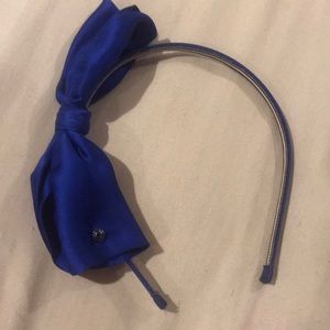 Henri Bendel bow (blue)